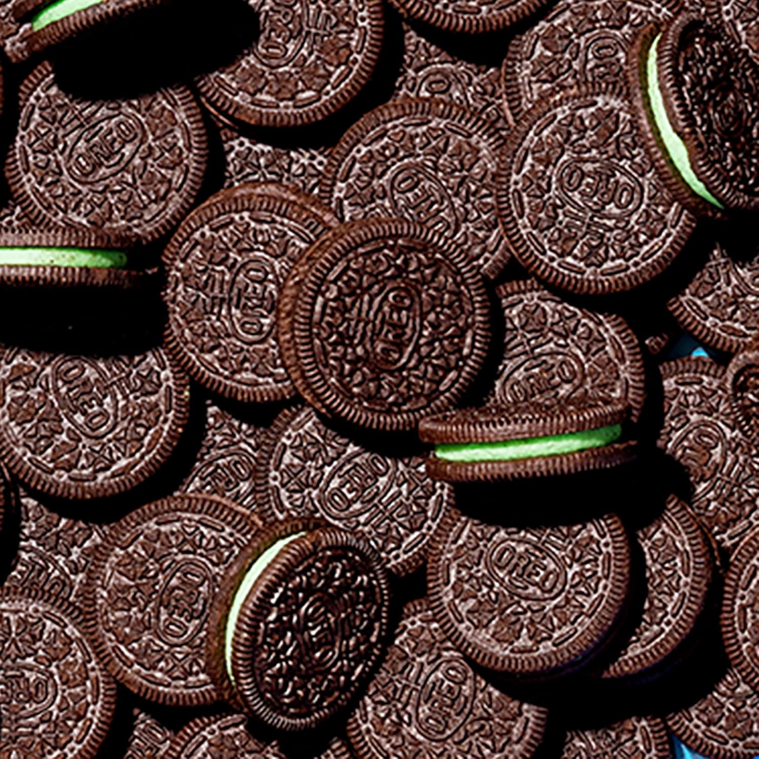 image:imageOREO Mint Creme Chocolate Sandwich Cookies Family Size 121871 oz Packs